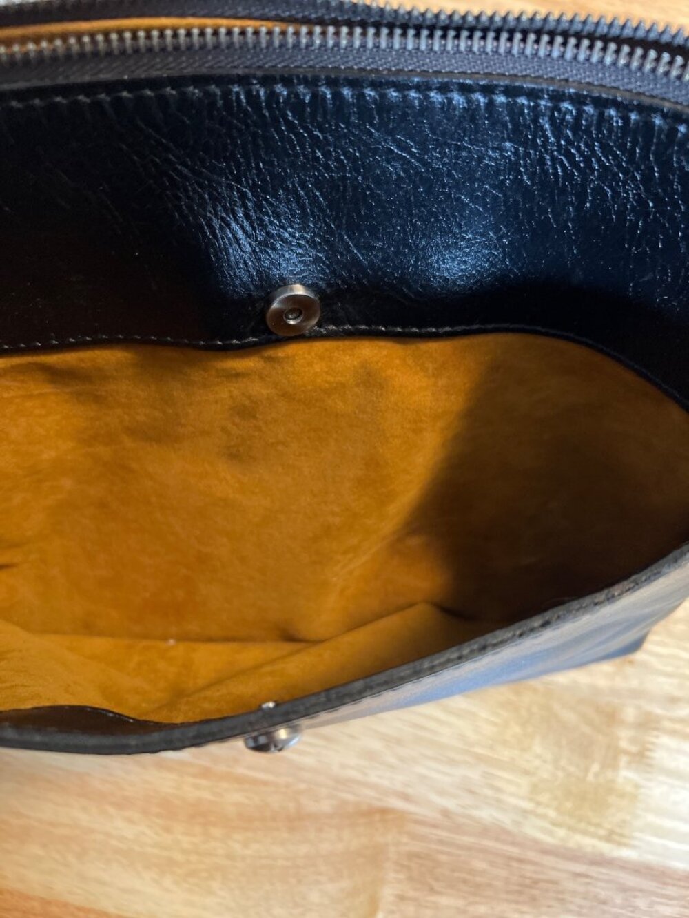 Patricia Nash Kirby crossbody black leather purse - Picture 7 of 11